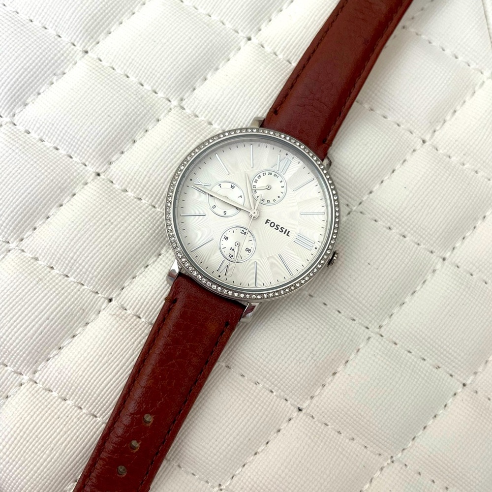Fossil Women’s Leather Chronograph Watch